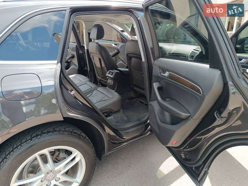 Внедорожник / Кроссовер Audi Q5 2016 в Киеве