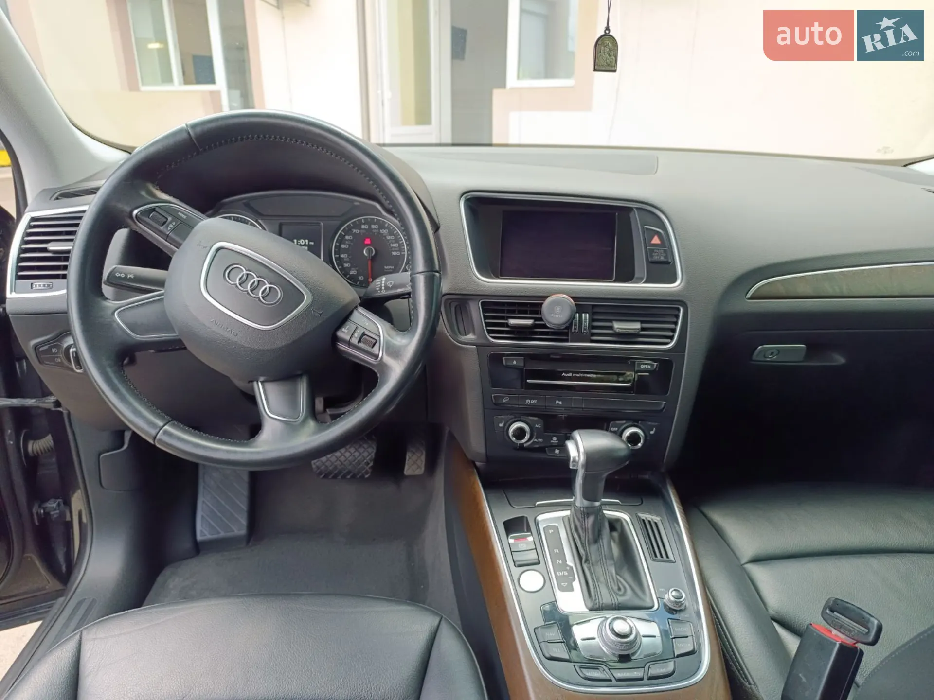 Audi Q5 2016 VIN WA1C2AFP4HA064737 фото оголошення 10 з 13