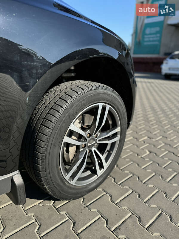Внедорожник / Кроссовер Audi Q5 2015 в Черновцах