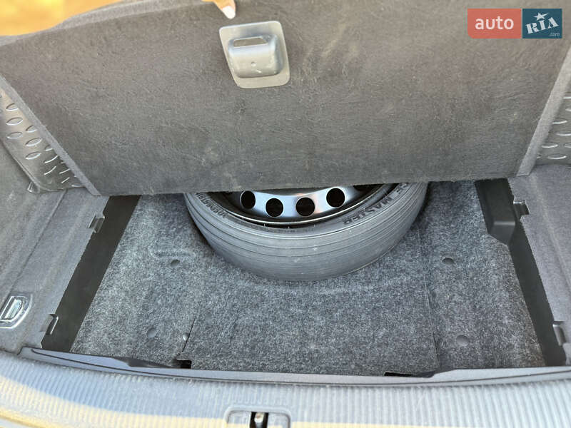 Внедорожник / Кроссовер Audi Q5 2015 в Черновцах