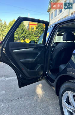 Внедорожник / Кроссовер Audi Q5 2020 в 
