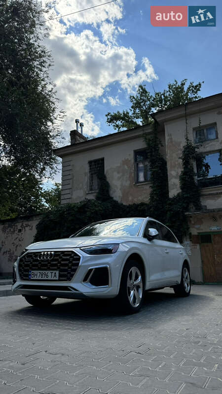 Внедорожник / Кроссовер Audi Q5 2020 в Одессе
