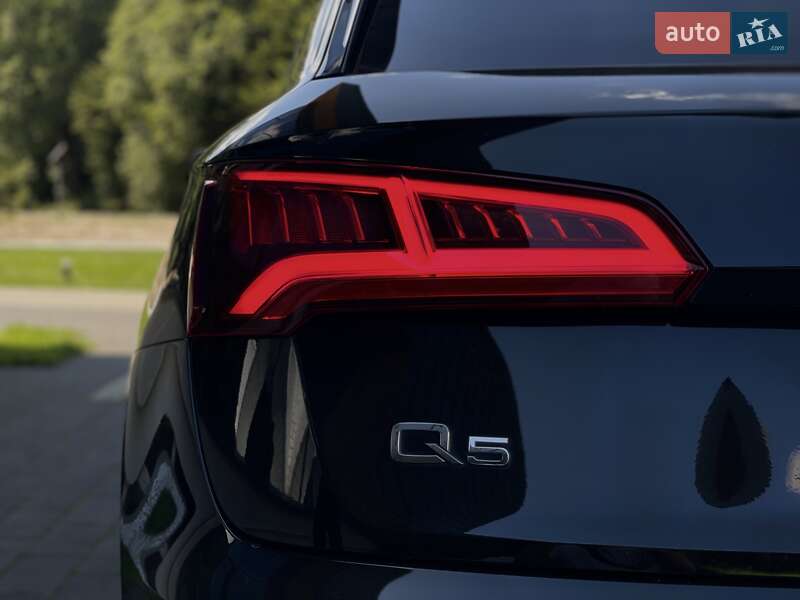 Внедорожник / Кроссовер Audi Q5 2020 в Львове