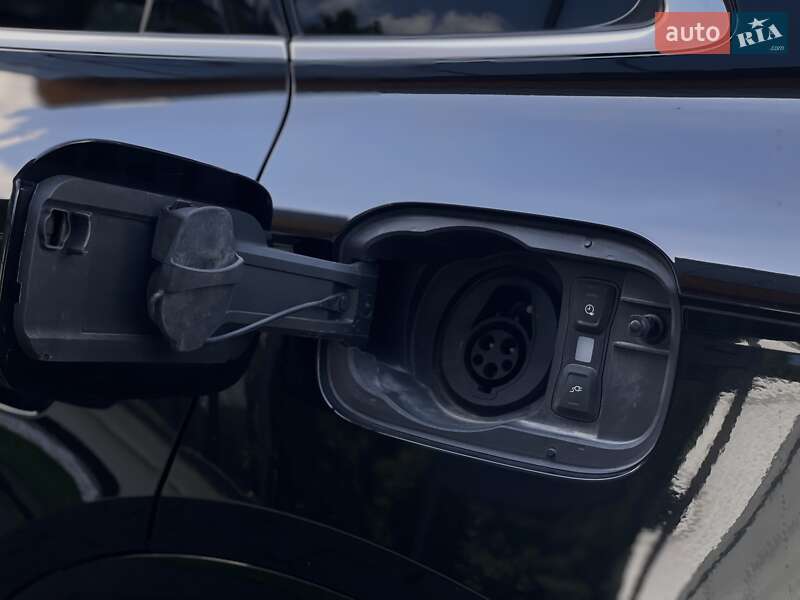 Внедорожник / Кроссовер Audi Q5 2020 в Львове