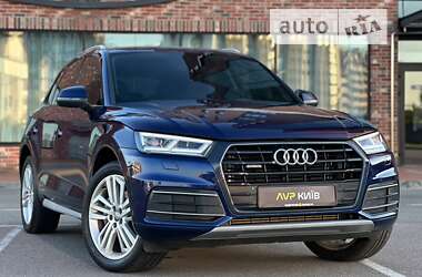 Позашляховик / Кросовер Audi Q5 2017 в Києві