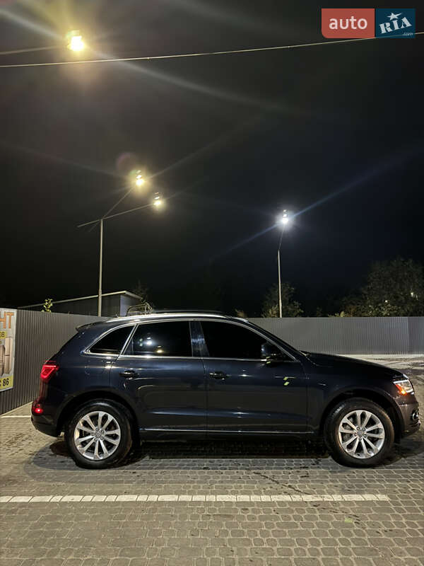 Внедорожник / Кроссовер Audi Q5 2016 в Львове