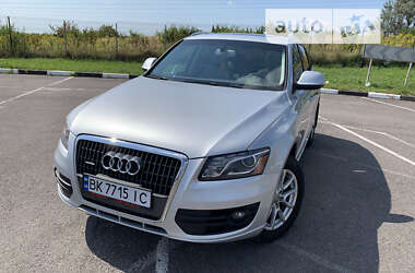 Позашляховик / Кросовер Audi Q5 2010 в Києві