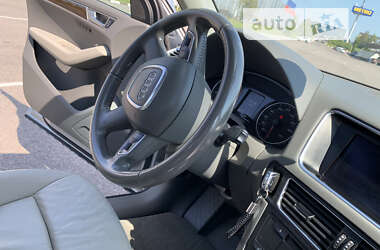 Внедорожник / Кроссовер Audi Q5 2010 в Ровно