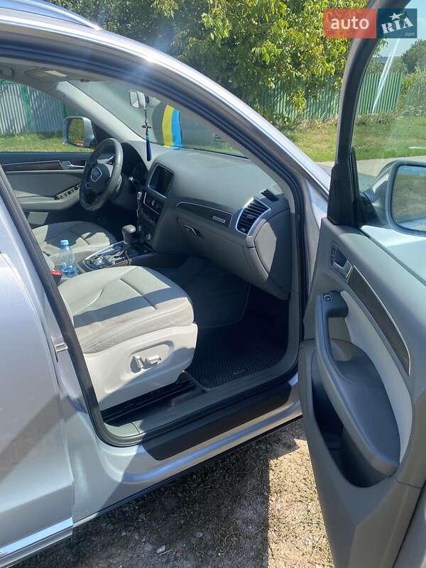 Внедорожник / Кроссовер Audi Q5 2015 в Киеве