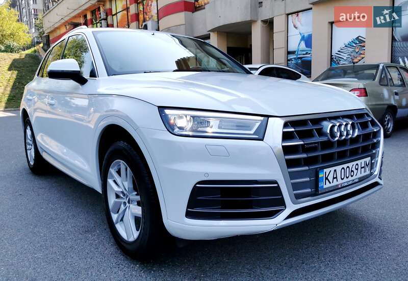 Внедорожник / Кроссовер Audi Q5 2020 в Киеве фото 3 Внедорожник / Кроссовер Audi Q5 2020 в Киеве
