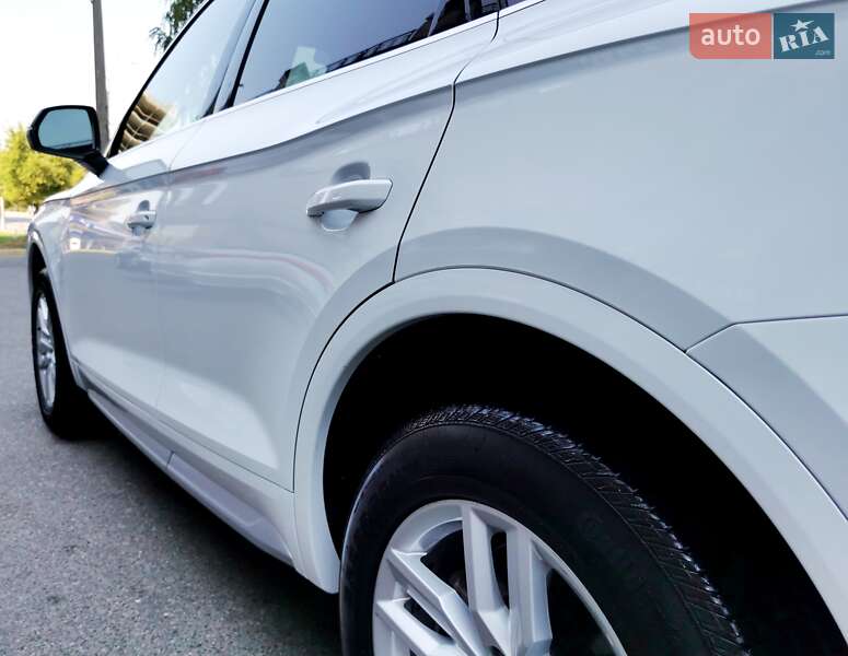 Внедорожник / Кроссовер Audi Q5 2020 в Киеве фото 10 Внедорожник / Кроссовер Audi Q5 2020 в Киеве