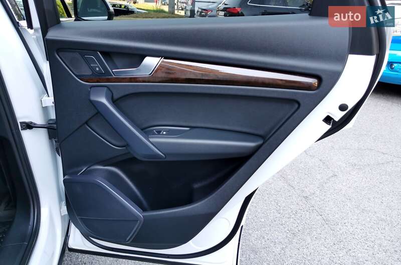 Внедорожник / Кроссовер Audi Q5 2020 в Киеве фото 33 Внедорожник / Кроссовер Audi Q5 2020 в Киеве