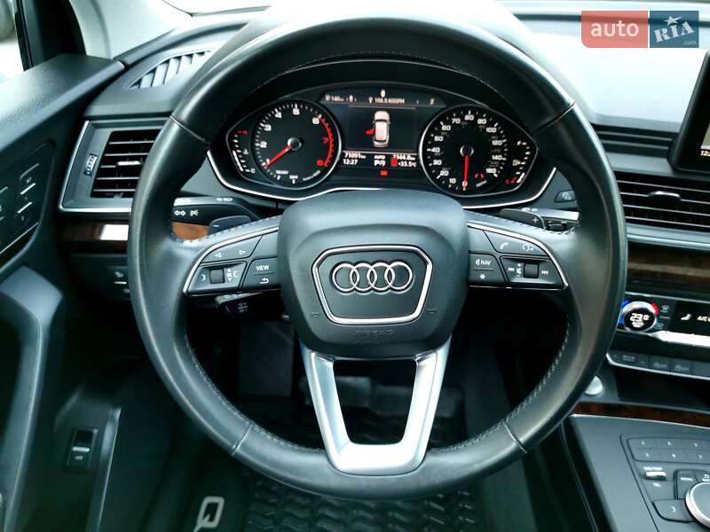 Внедорожник / Кроссовер Audi Q5 2020 в Киеве фото 46 Внедорожник / Кроссовер Audi Q5 2020 в Киеве