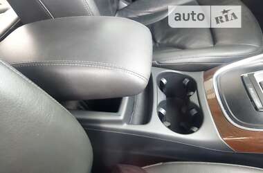 Внедорожник / Кроссовер Audi Q5 2011 в 