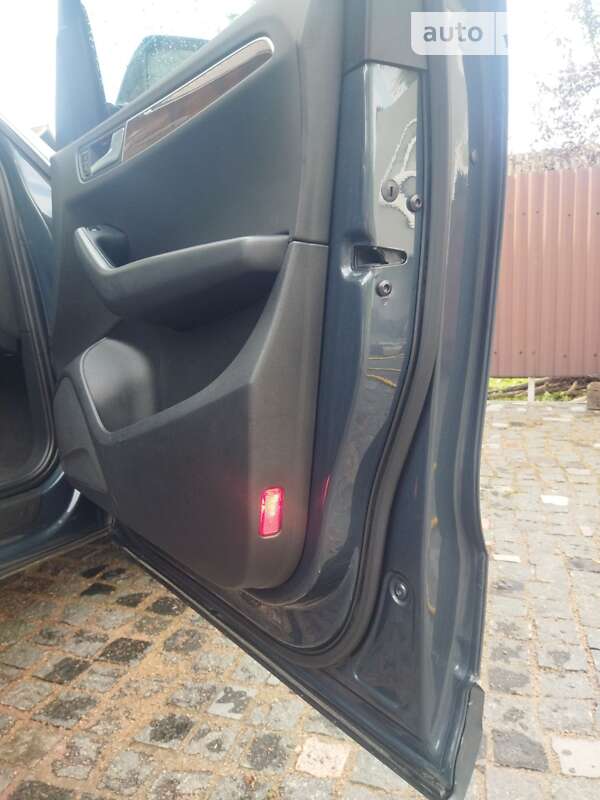 Внедорожник / Кроссовер Audi Q5 2011 в Житомире