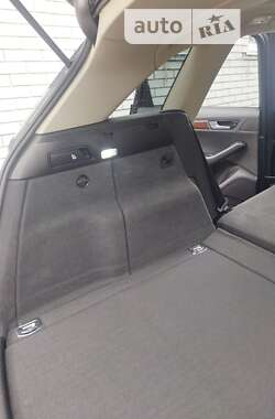 Внедорожник / Кроссовер Audi Q5 2011 в 