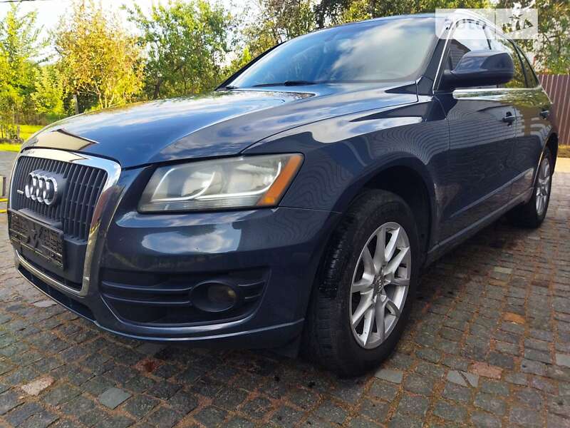 Внедорожник / Кроссовер Audi Q5 2011 в Житомире