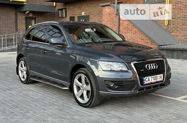 Внедорожник / Кроссовер Audi Q5 2009 в Полтаве