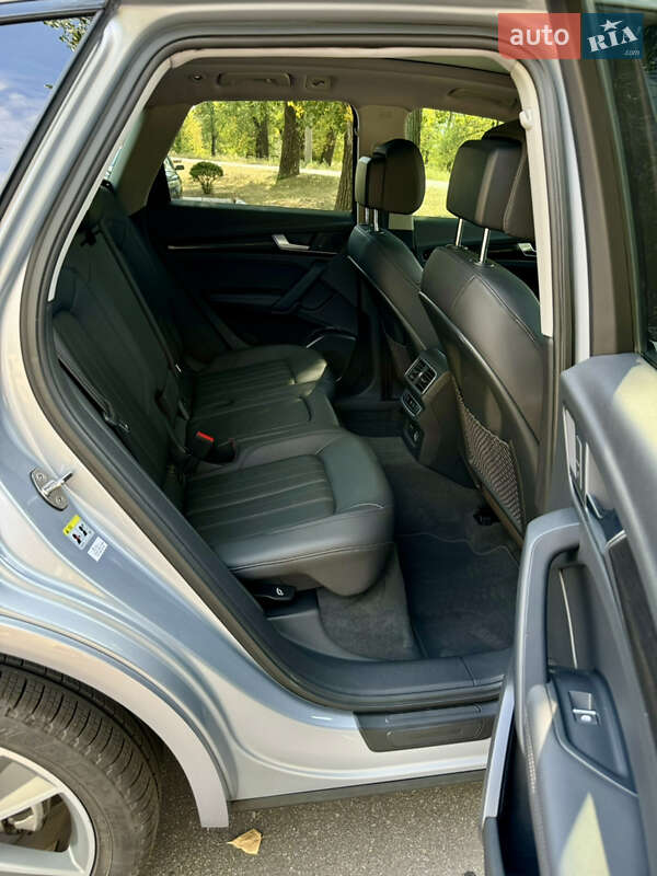 Внедорожник / Кроссовер Audi Q5 2018 в Киеве