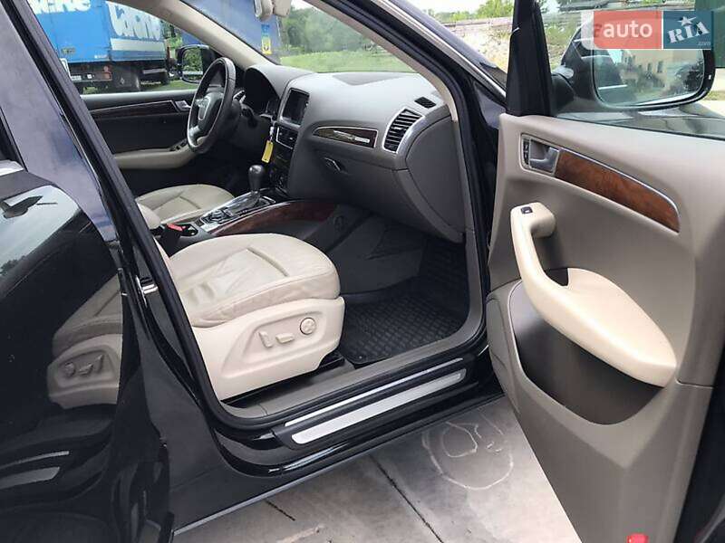 Внедорожник / Кроссовер Audi Q5 2009 в Славуте