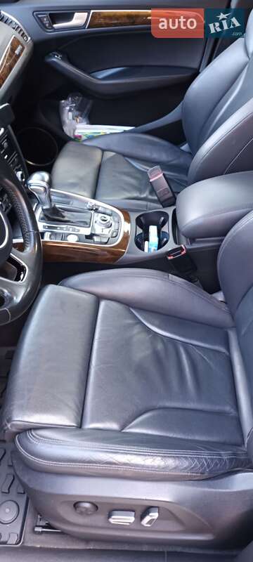 Внедорожник / Кроссовер Audi Q5 2015 в Калуше