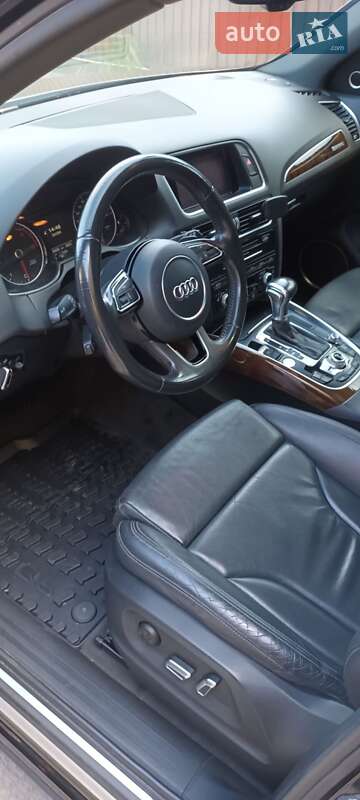 Внедорожник / Кроссовер Audi Q5 2015 в Калуше