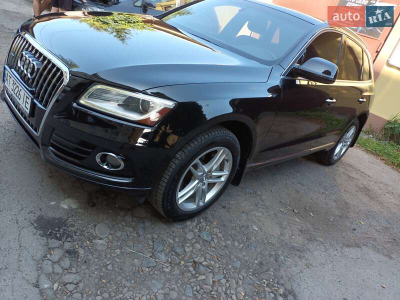 Внедорожник / Кроссовер Audi Q5 2015 в Калуше