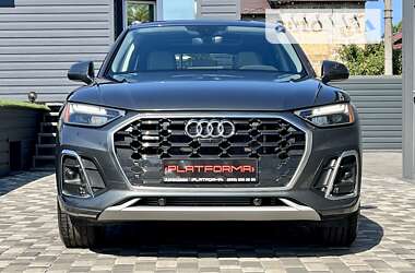 Позашляховик / Кросовер Audi Q5 2022 в 