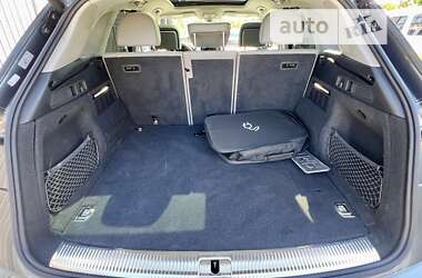 Позашляховик / Кросовер Audi Q5 2022 в 