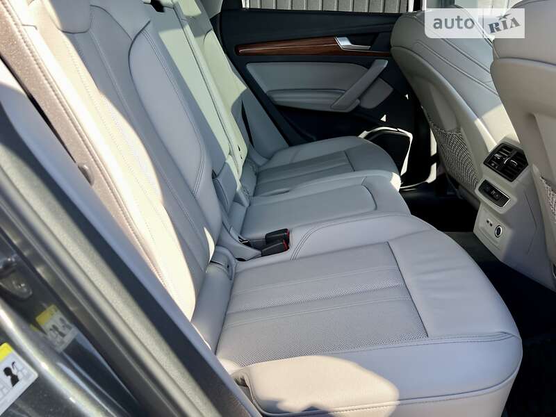 Внедорожник / Кроссовер Audi Q5 2022 в Киеве фото 51 Внедорожник / Кроссовер Audi Q5 2022 в Киеве