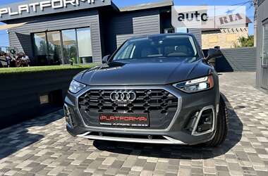 Позашляховик / Кросовер Audi Q5 2022 в 