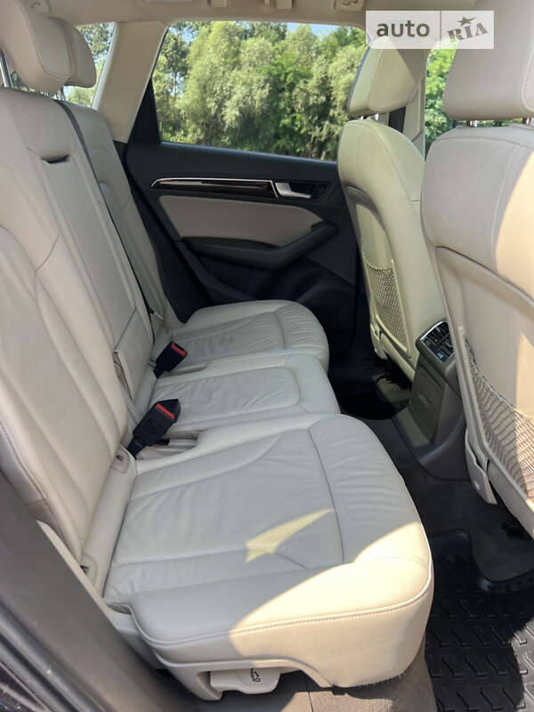 Внедорожник / Кроссовер Audi Q5 2015 в Львове фото 36 Внедорожник / Кроссовер Audi Q5 2015 в Львове