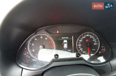 Внедорожник / Кроссовер Audi Q5 2011 в 