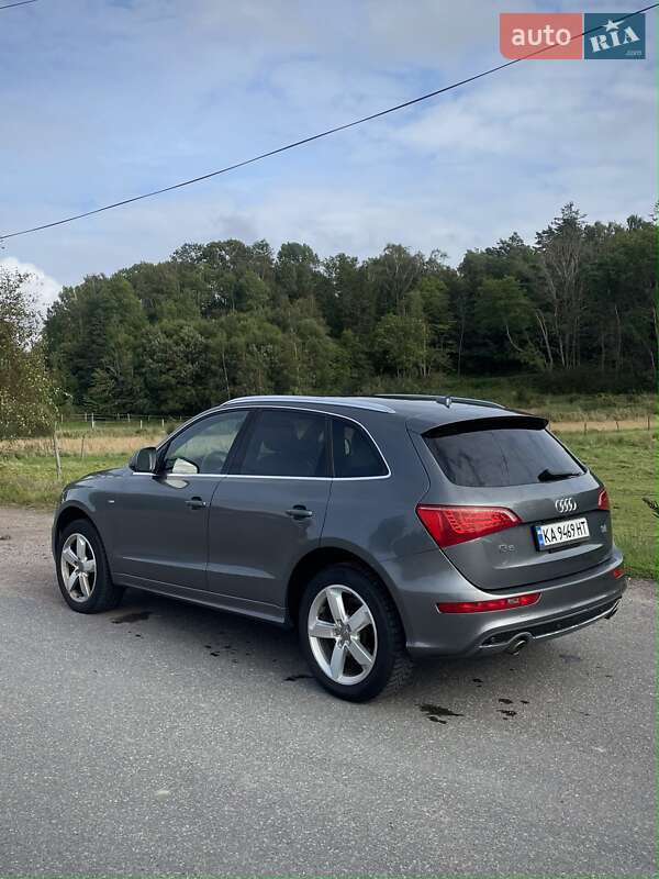 Внедорожник / Кроссовер Audi Q5 2012 в Киеве
