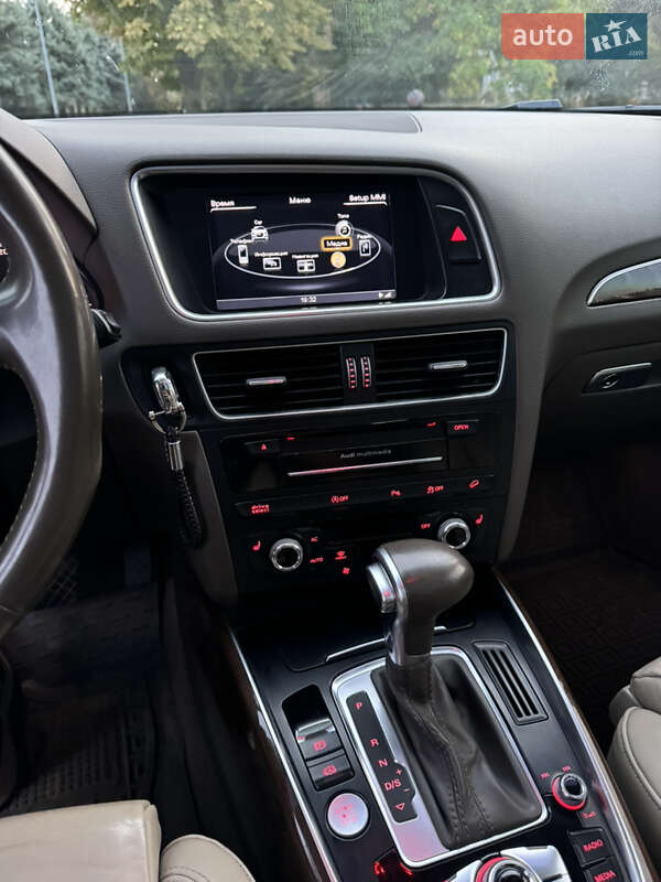Внедорожник / Кроссовер Audi Q5 2013 в Ужгороде фото 5 Внедорожник / Кроссовер Audi Q5 2013 в Ужгороде