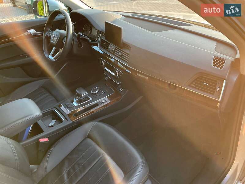 Внедорожник / Кроссовер Audi Q5 2018 в Виннице
