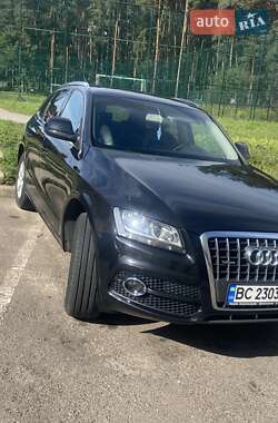 Позашляховик / Кросовер Audi Q5 2010 в Новояворівську