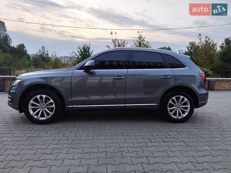 Внедорожник / Кроссовер Audi Q5 2016 в Хмельницком