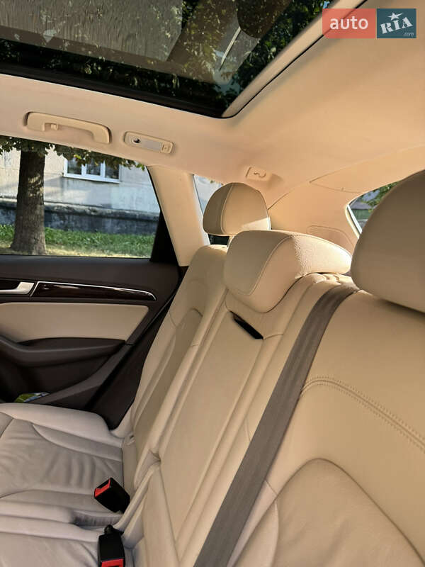 Внедорожник / Кроссовер Audi Q5 2013 в Львове
