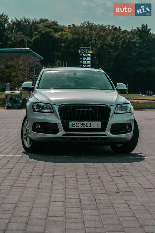 Позашляховик / Кросовер Audi Q5 2013 в Львові