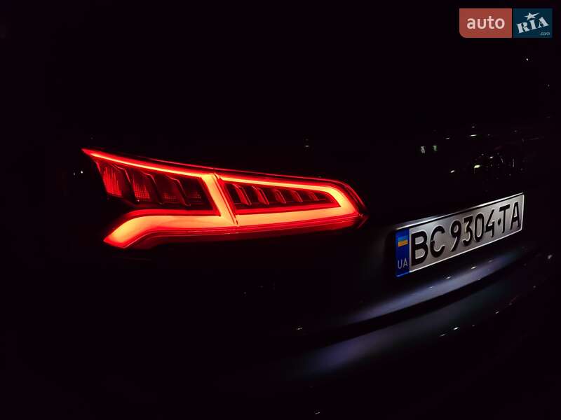Внедорожник / Кроссовер Audi Q5 2017 в Львове