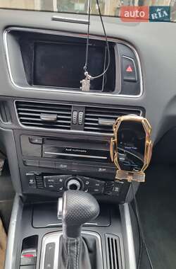 Внедорожник / Кроссовер Audi Q5 2014 в Кельменцах