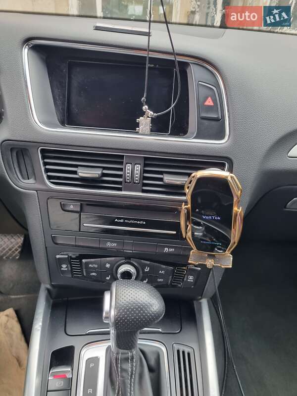 Позашляховик / Кросовер Audi Q5 2014 в Кельменцях