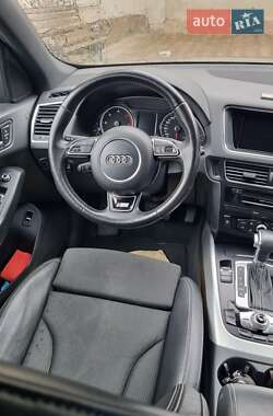 Внедорожник / Кроссовер Audi Q5 2014 в Кельменцах