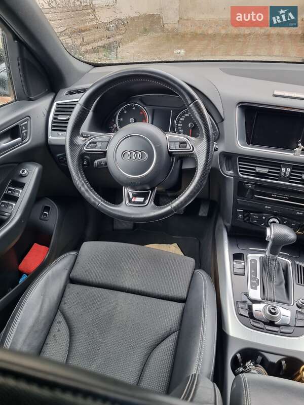 Позашляховик / Кросовер Audi Q5 2014 в Кельменцях