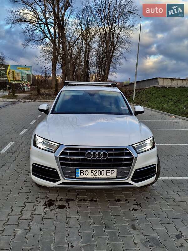 Позашляховик / Кросовер Audi Q5 2018 в Тернополі
