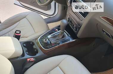 Внедорожник / Кроссовер Audi Q5 2011 в Калуше