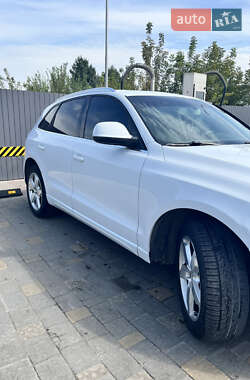 Позашляховик / Кросовер Audi Q5 2011 в Городку