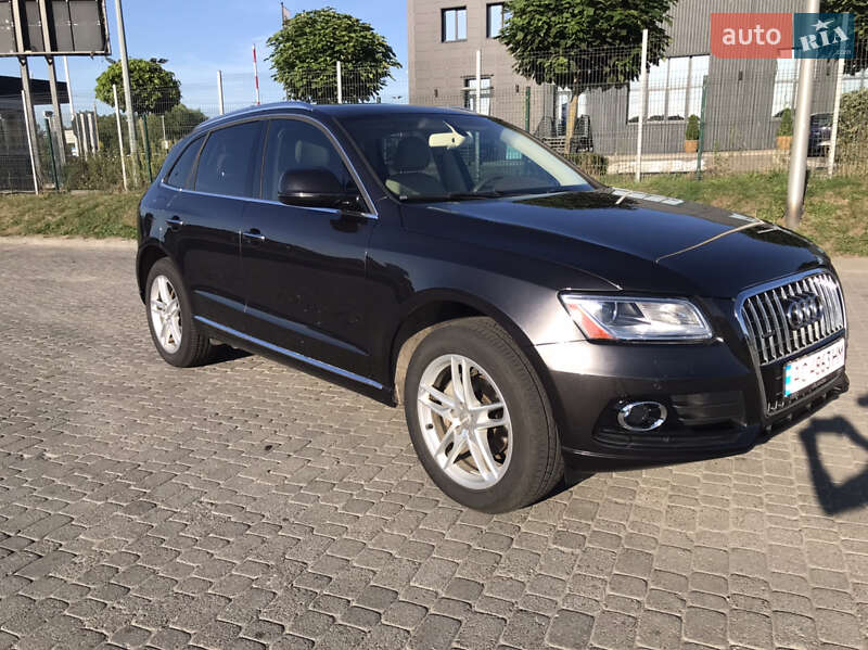 Позашляховик / Кросовер Audi Q5 2015 в Луцьку