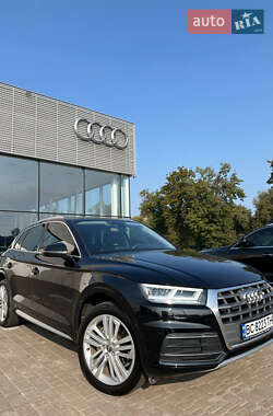 Внедорожник / Кроссовер Audi Q5 2019 в 